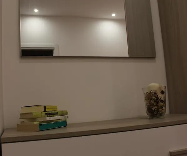 Locazione Turistica "loft Tiburtina" דירה